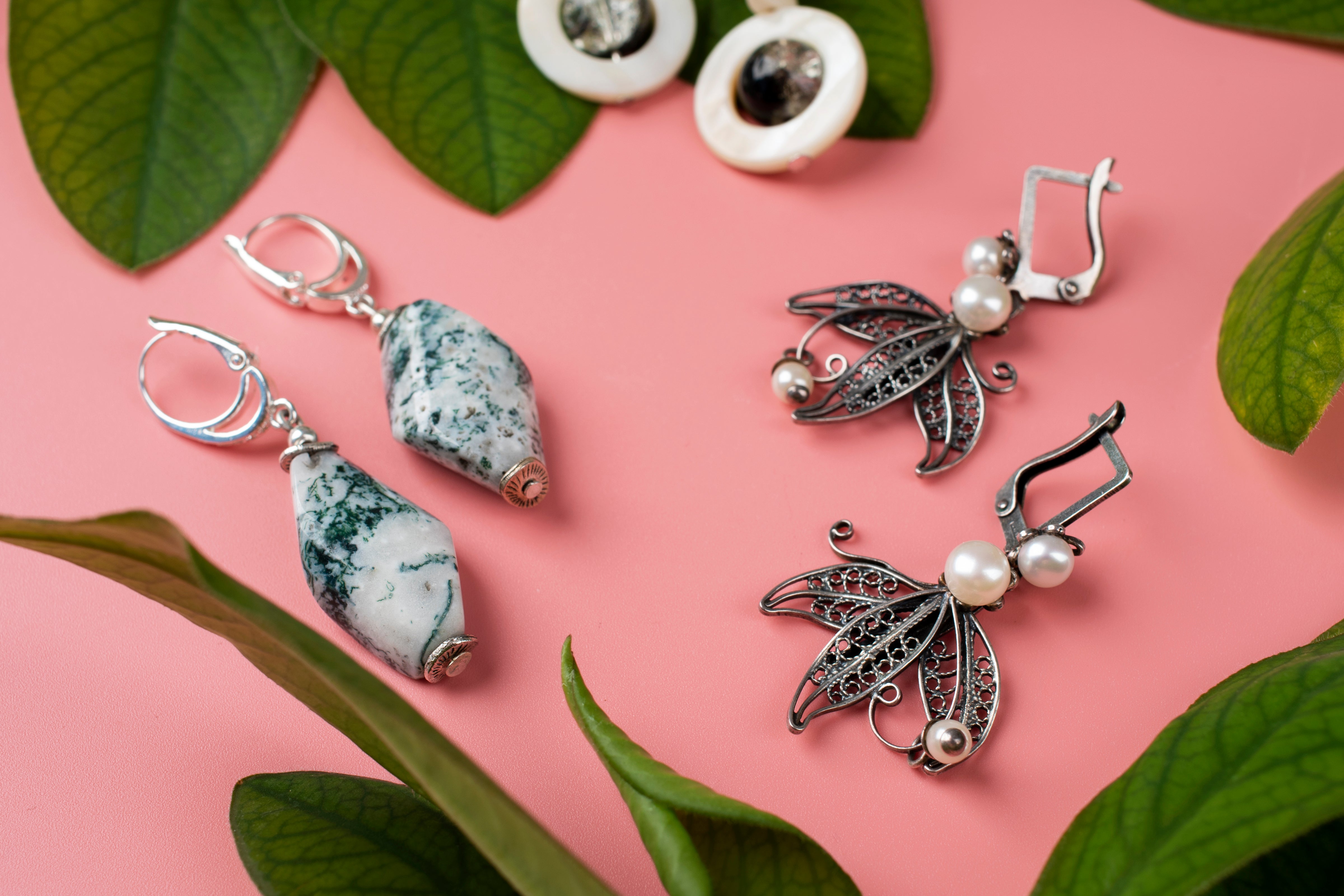 Buy Jewellery for Women, Girls & Men online with up to 70% off
