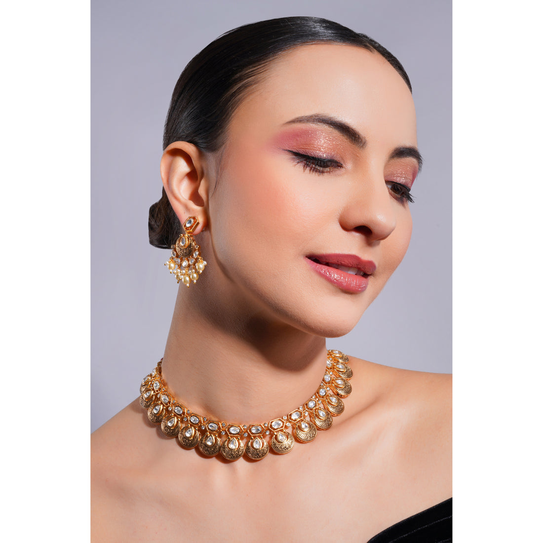 Amaita Demi Fine Ethnic Polki Kundan Gold Dome Choker Necklace and Earring Set