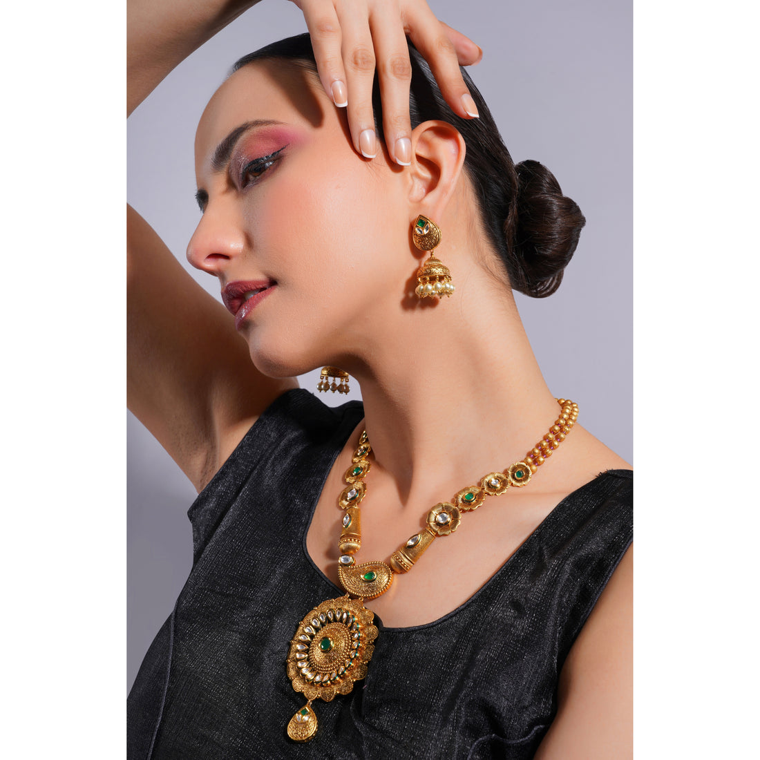 Amaita Demi Fine Ethnic Polki Emerald Gold  Disc Pearl Necklace Jhumka Set