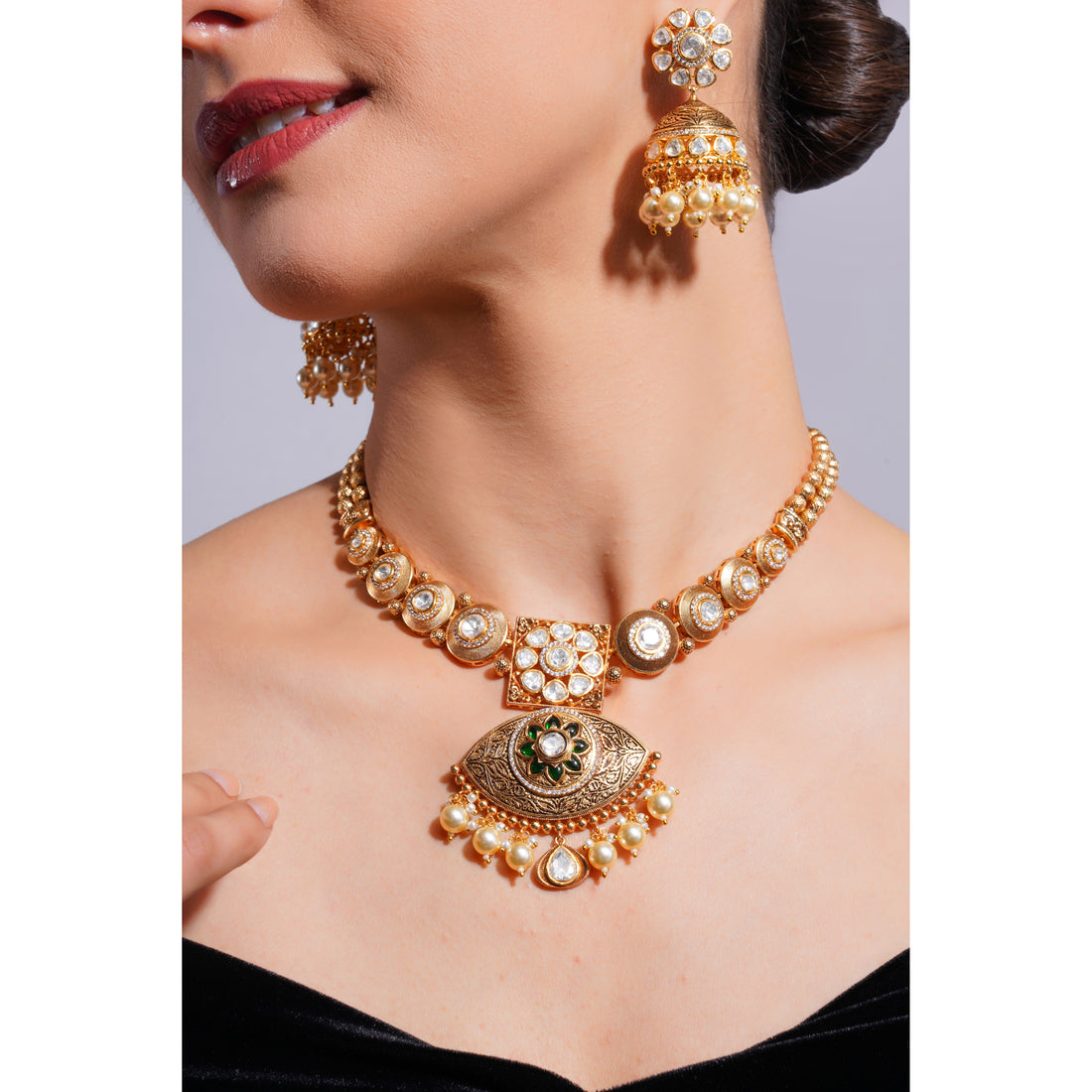 Amaita Demi Fine Ethnic Polki Kundan  Pendant Pearl Necklace Earring Set