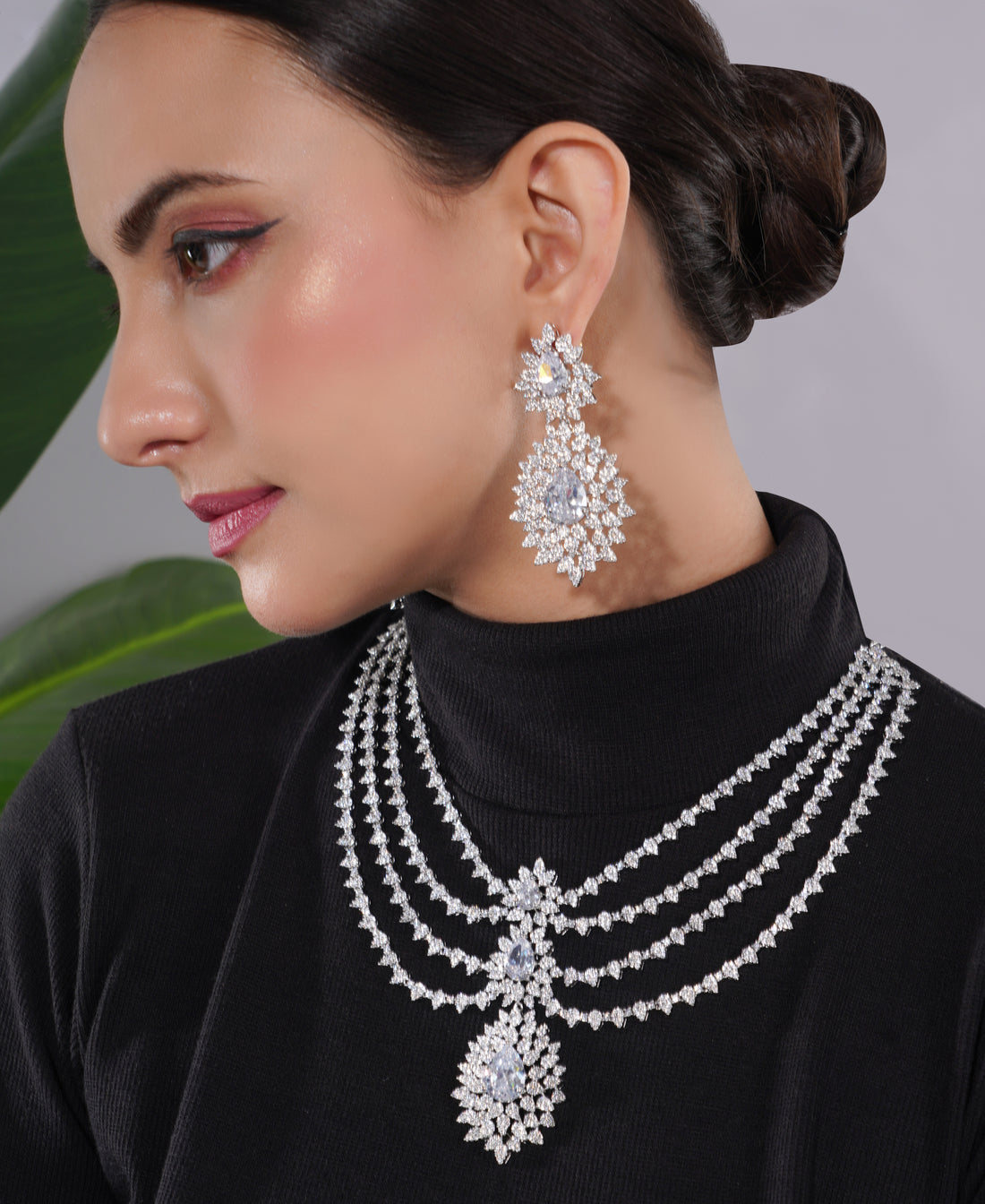 Amaita American Diamond Floral Choker Set