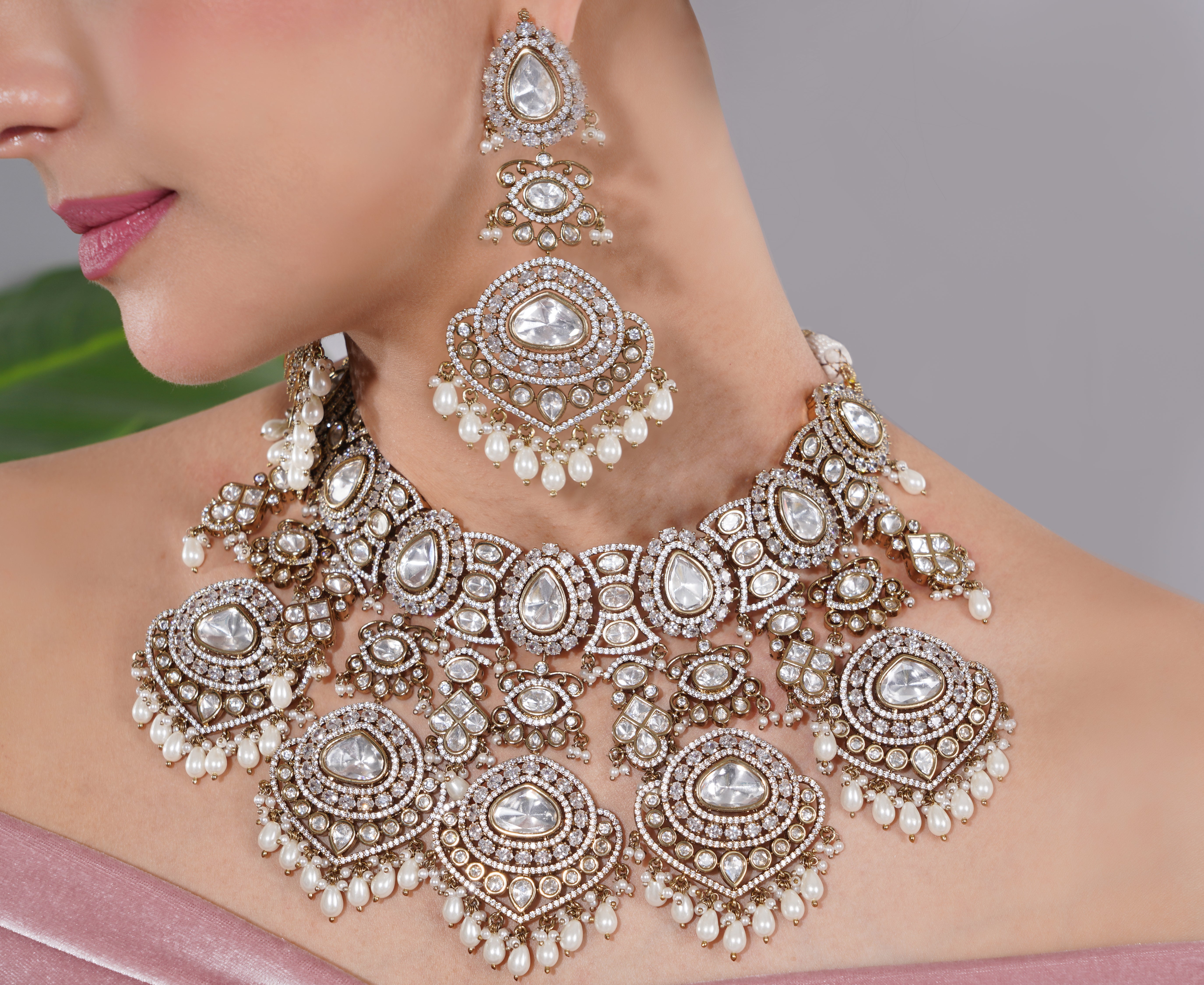 Amaita Polki Kundan Pearl Choker Necklace Set