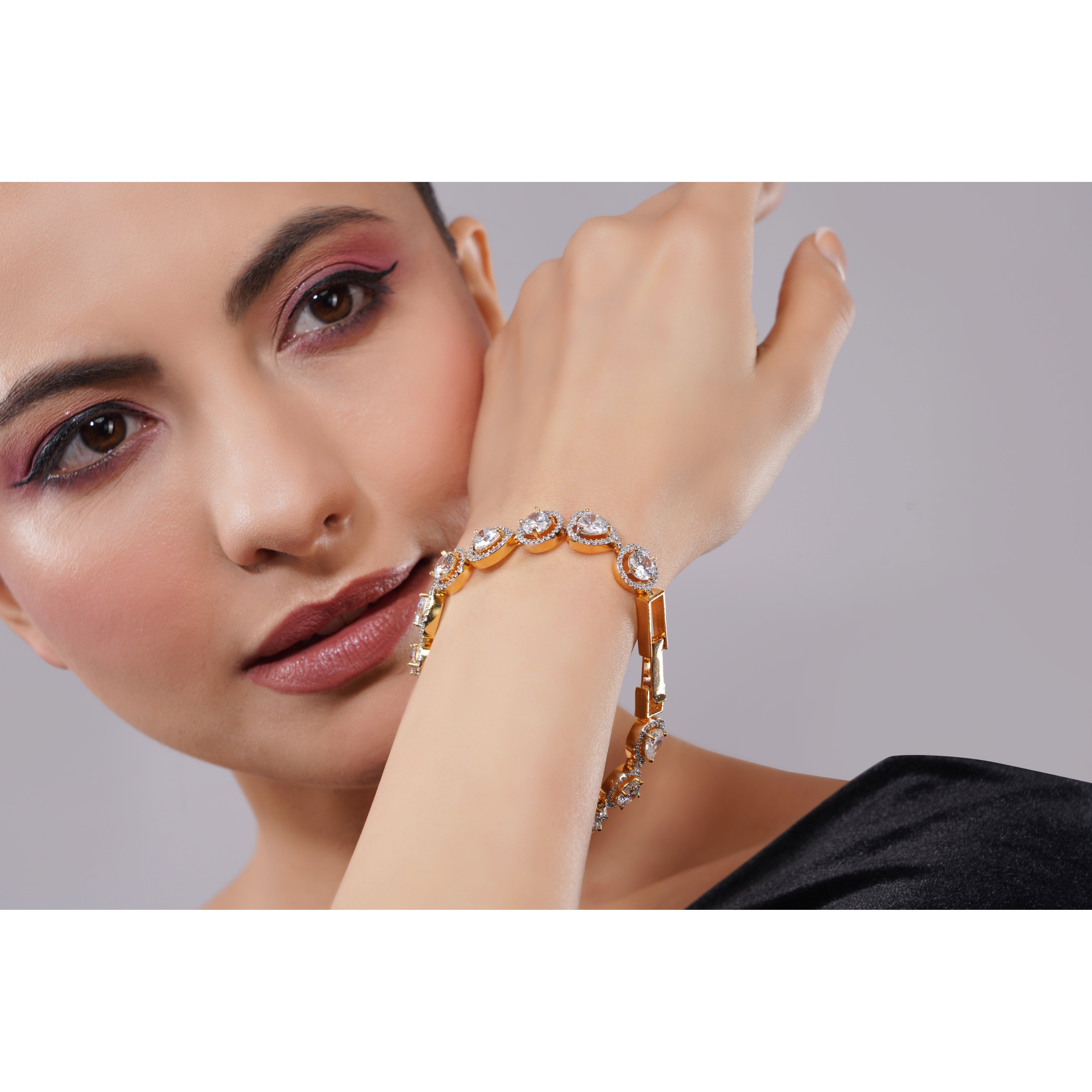 Amaita Demi Fine Rose Gold American Diamond Oval Stone Link Bracelet