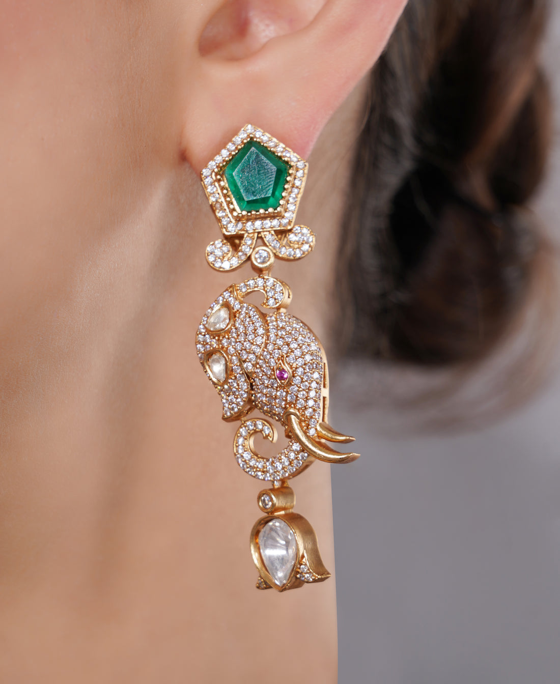 Amaita Polki Kundan Emerald Elephant Choker Necklace Set