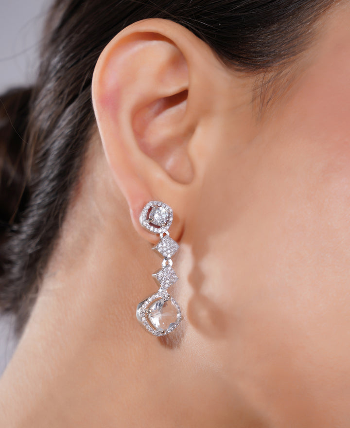 Amaita AD Silver Tone Diamond Look Necklace Set
