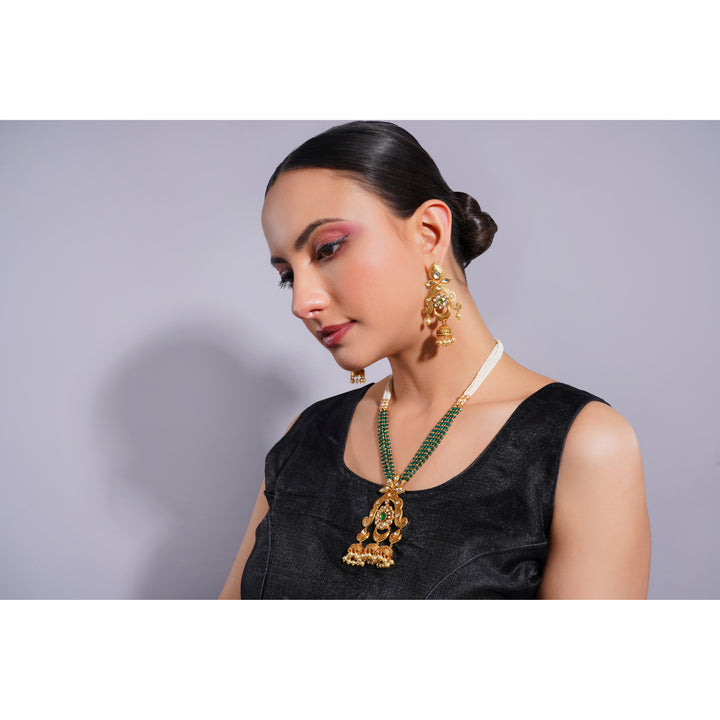 Amaita Demi Fine Ethnic Polki Kundan Emerald Green Bead Pearl Strand Jhumka Pendant Set