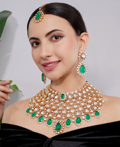 Amaita Kundan Bridal Emerald Pearl Choker Necklace Set