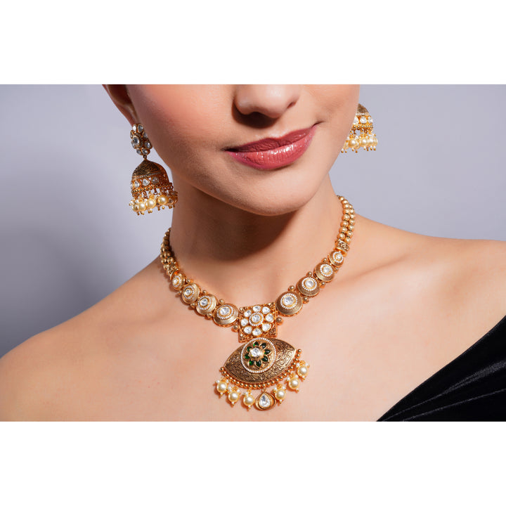 Amaita Demi Fine Ethnic Polki Kundan  Pendant Pearl Necklace Earring Set