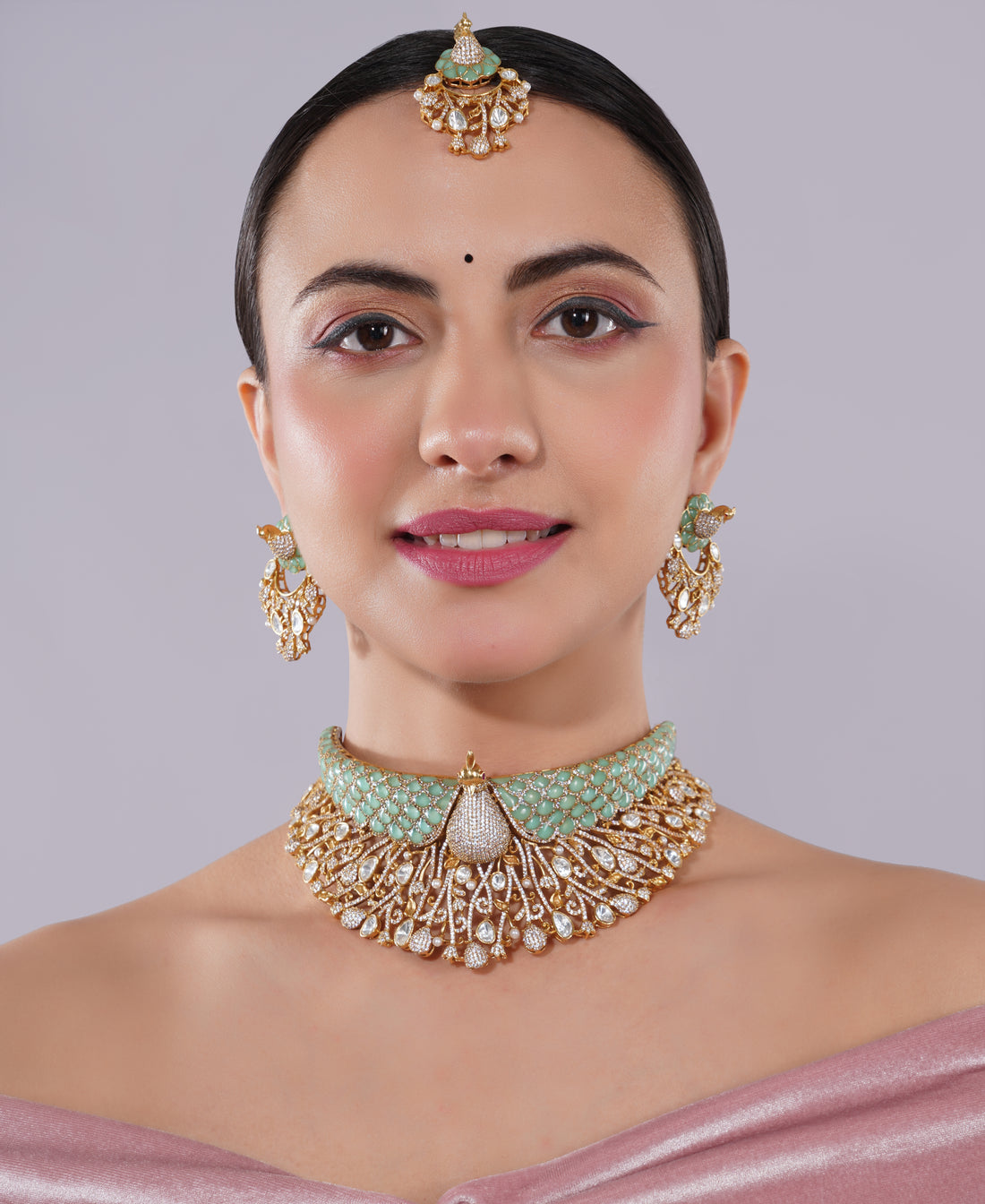 Amaita Antique Gold Ad Stone Choker Necklace Set