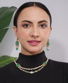 Amaita Polki Kundan Emerald Gold Choker Necklace Set