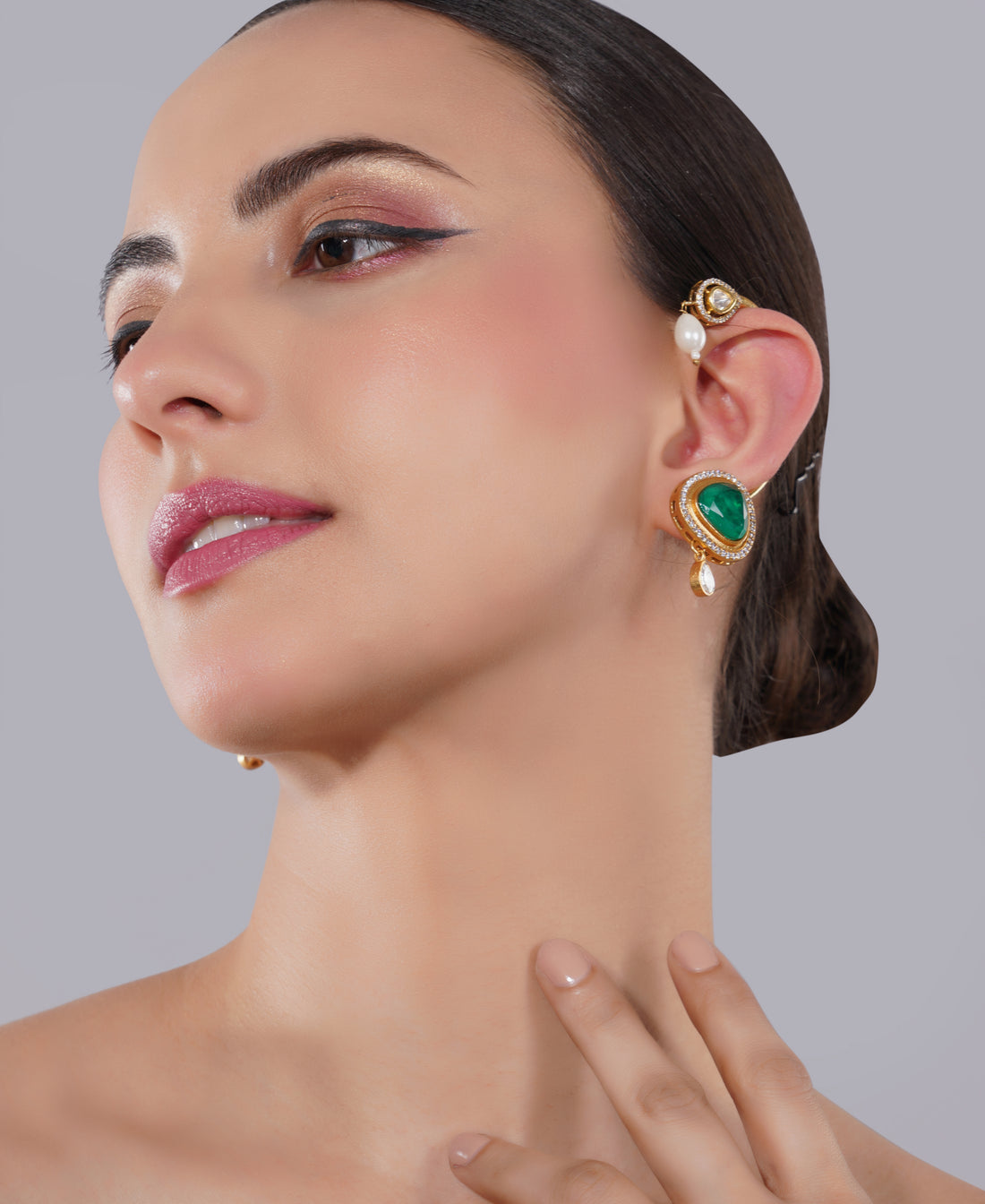 Amaita Contemporary Emerald Drop Earrings