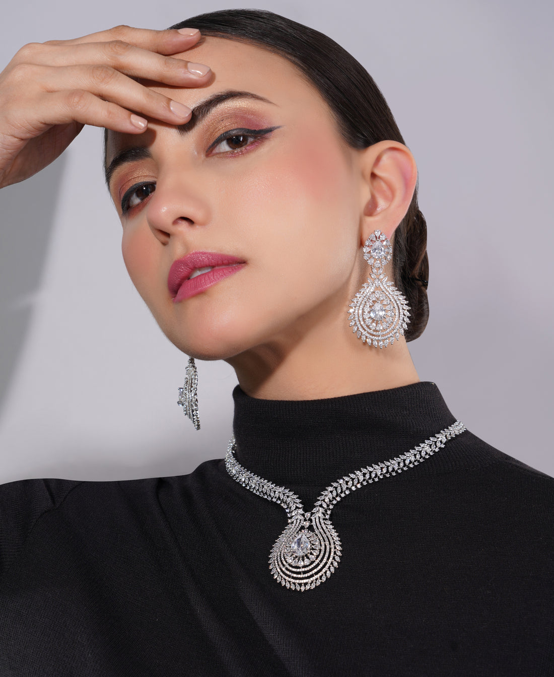 Amaita American Diamond Floral Choker Necklace Set