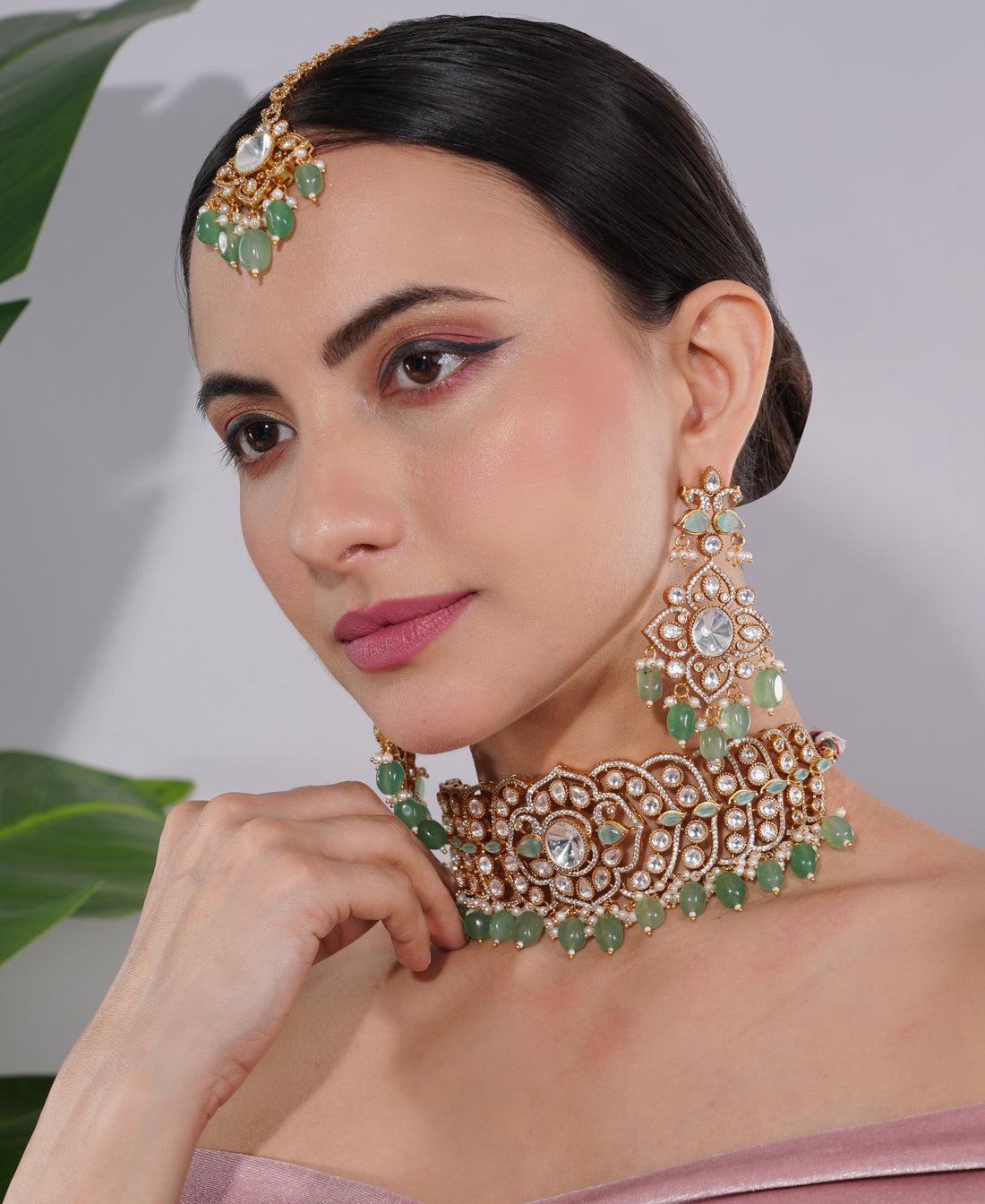 Amaita Polki Kundan Emerald Gold Choker Set