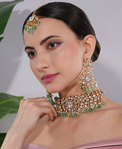 Amaita Polki Kundan Emerald Gold Choker Set