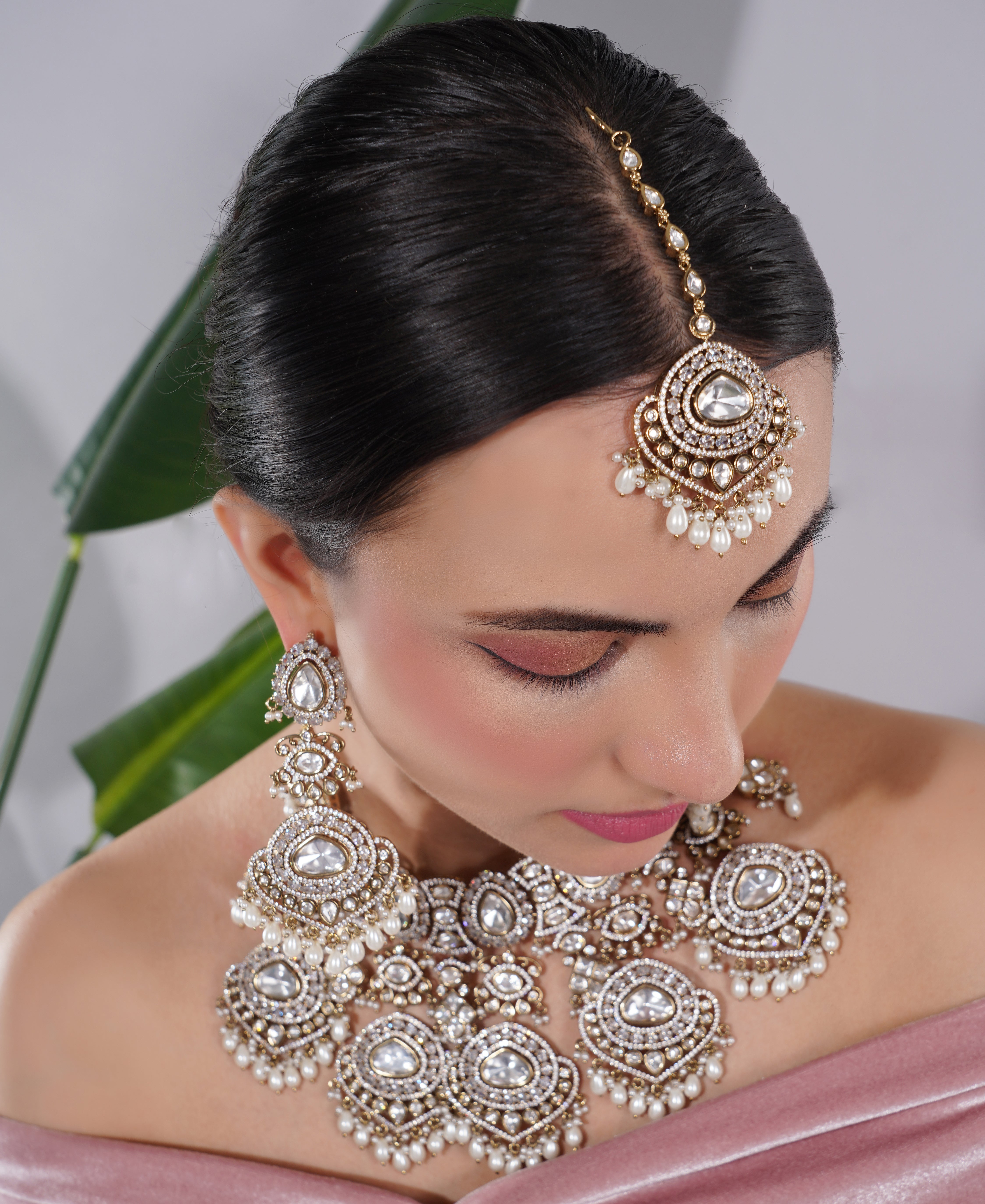 Amaita Polki Kundan Pearl Choker Necklace Set