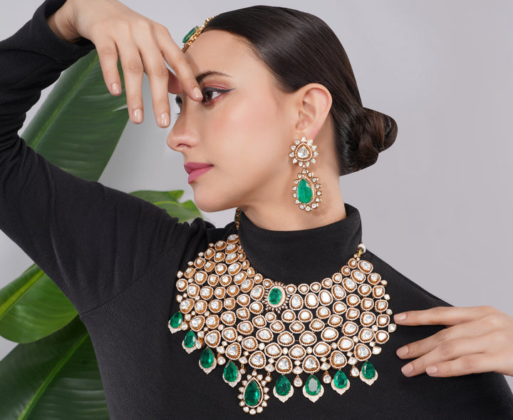 Amaita Kundan Bridal Emerald Pearl Choker Necklace Set