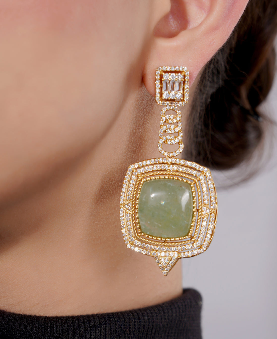 Amaita Gold Finish Green Stone Pearl Necklace Set