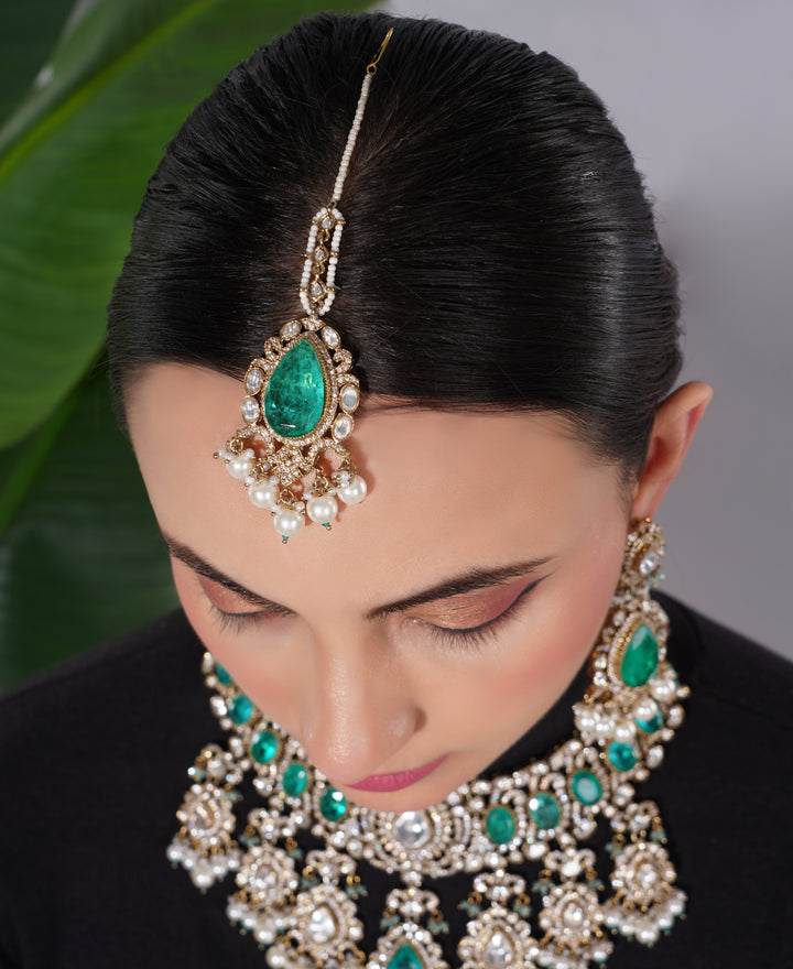Amaita Polki Kundan Emerald Green Choker Necklace Set