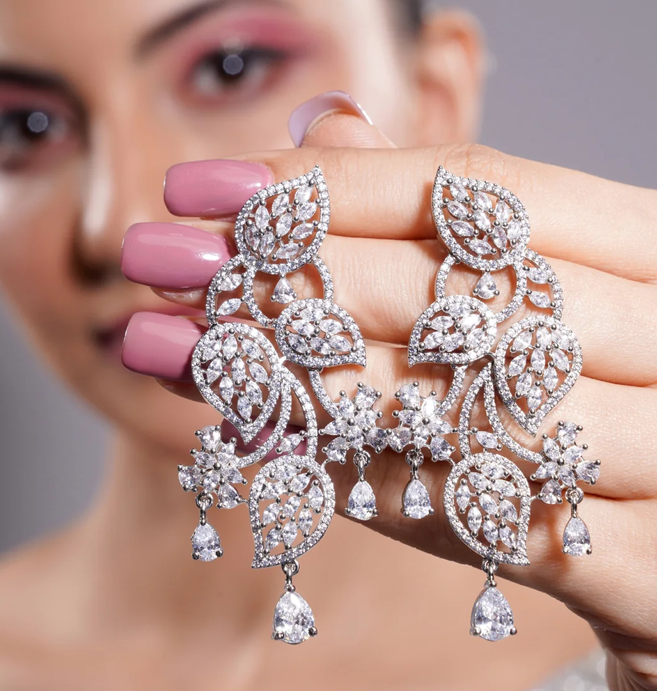 Layerings Bridal neckpieces