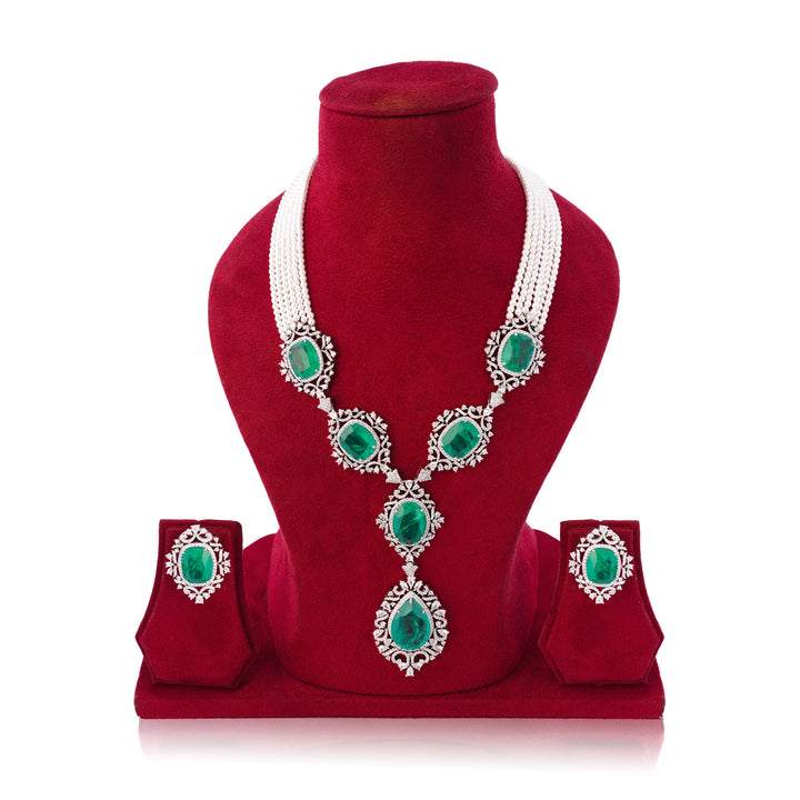 Amaita Platinum Shine Emerald Floral Pearl Lace Jewellery Set
