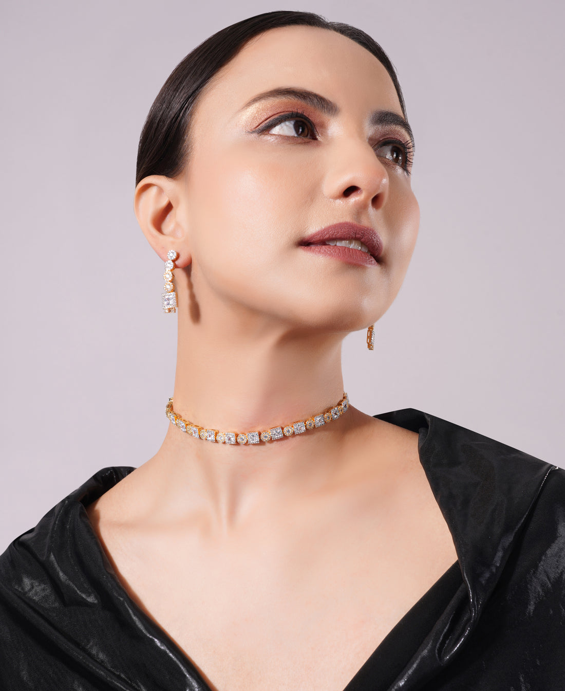 Amaita Gold Finish Single Line Diamond Look Choker Set