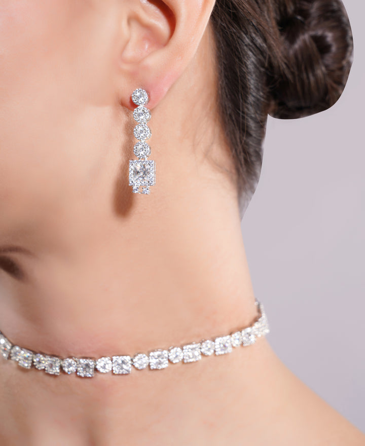 Amaita Platinum Finish Single Line Diamond Look Choker Set