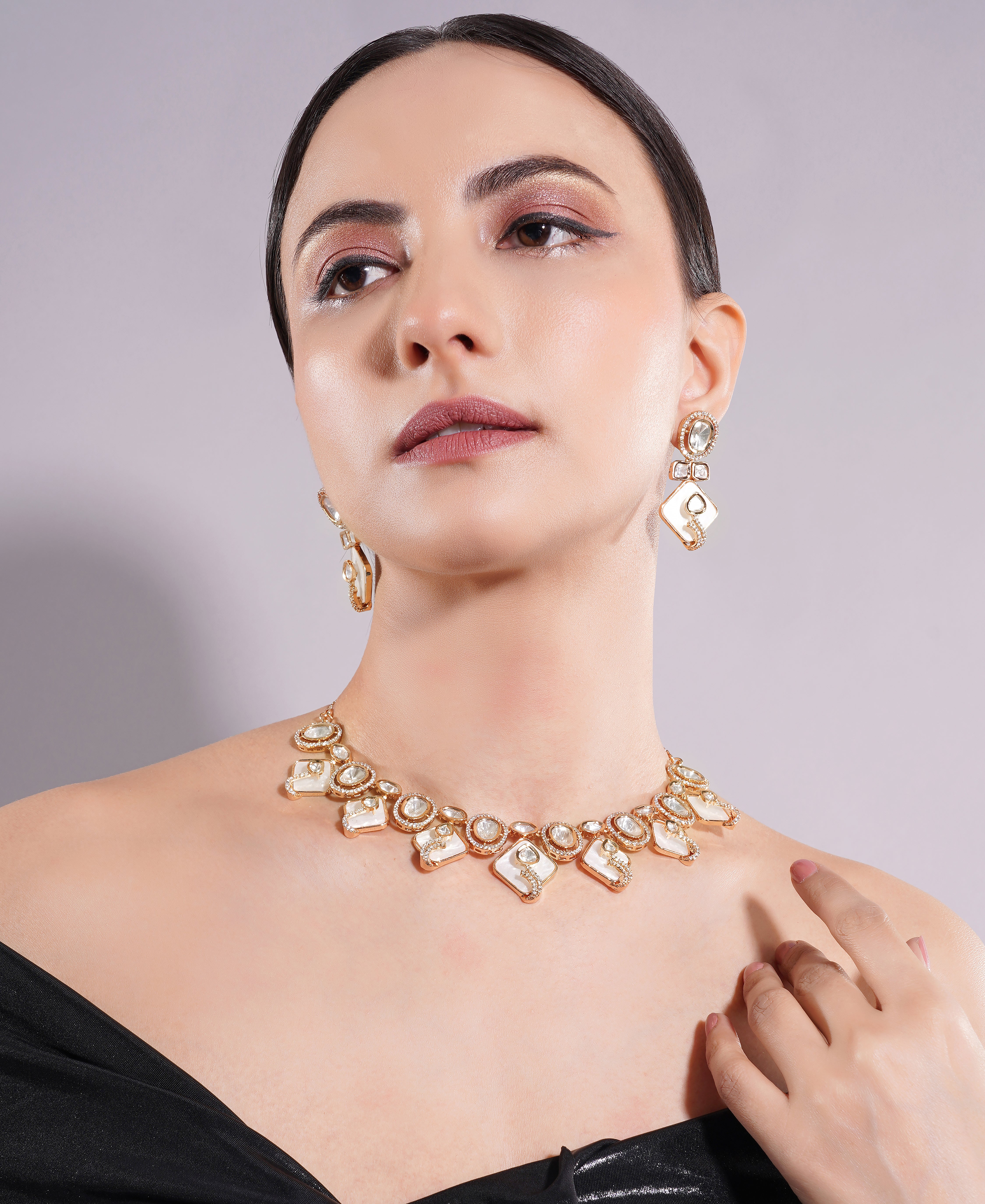 Amaita Gold Finish Kundan Stone Ivory Frame Necklace Set