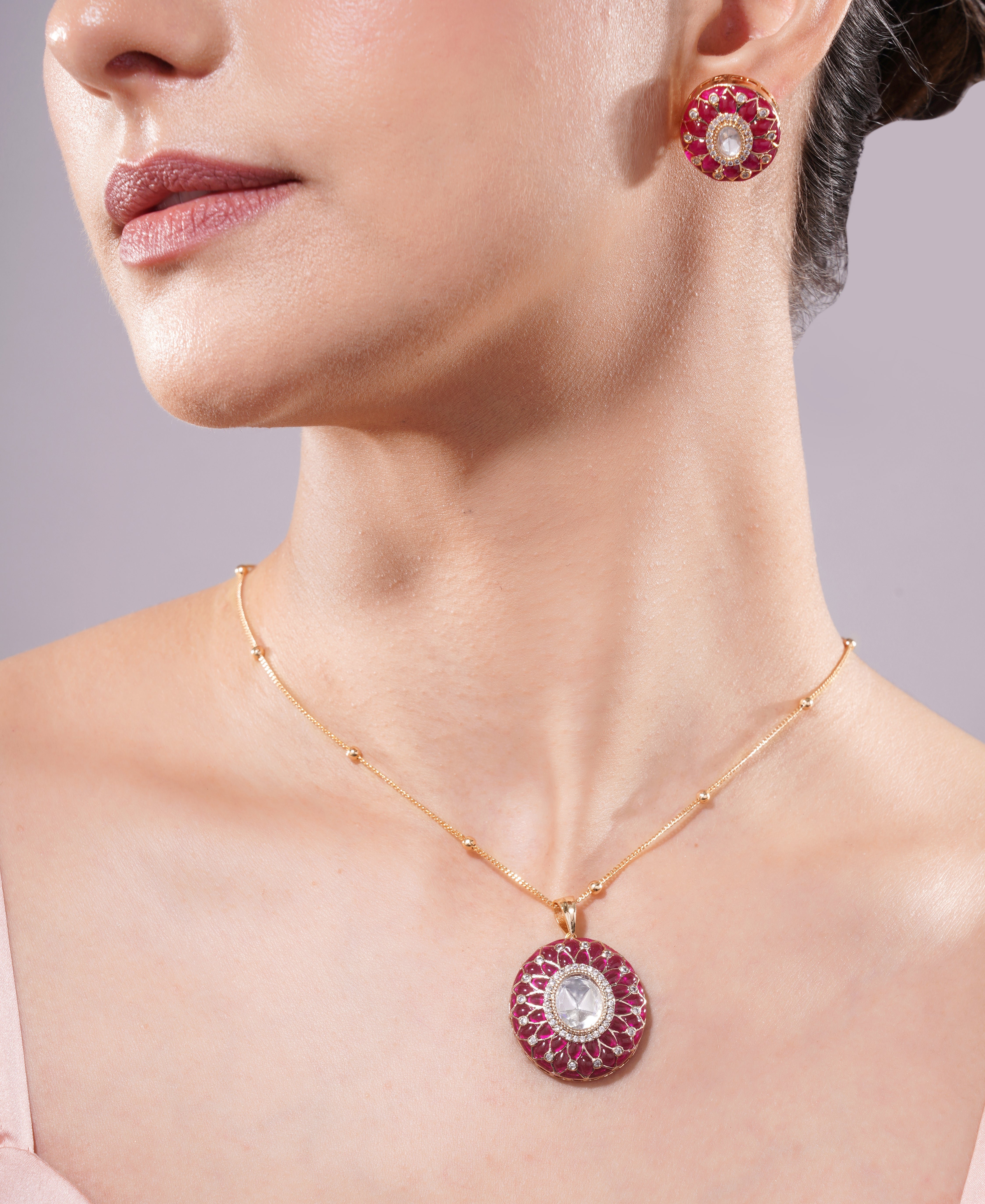 Amaita Gold Finish Polki Round Jewellery Set