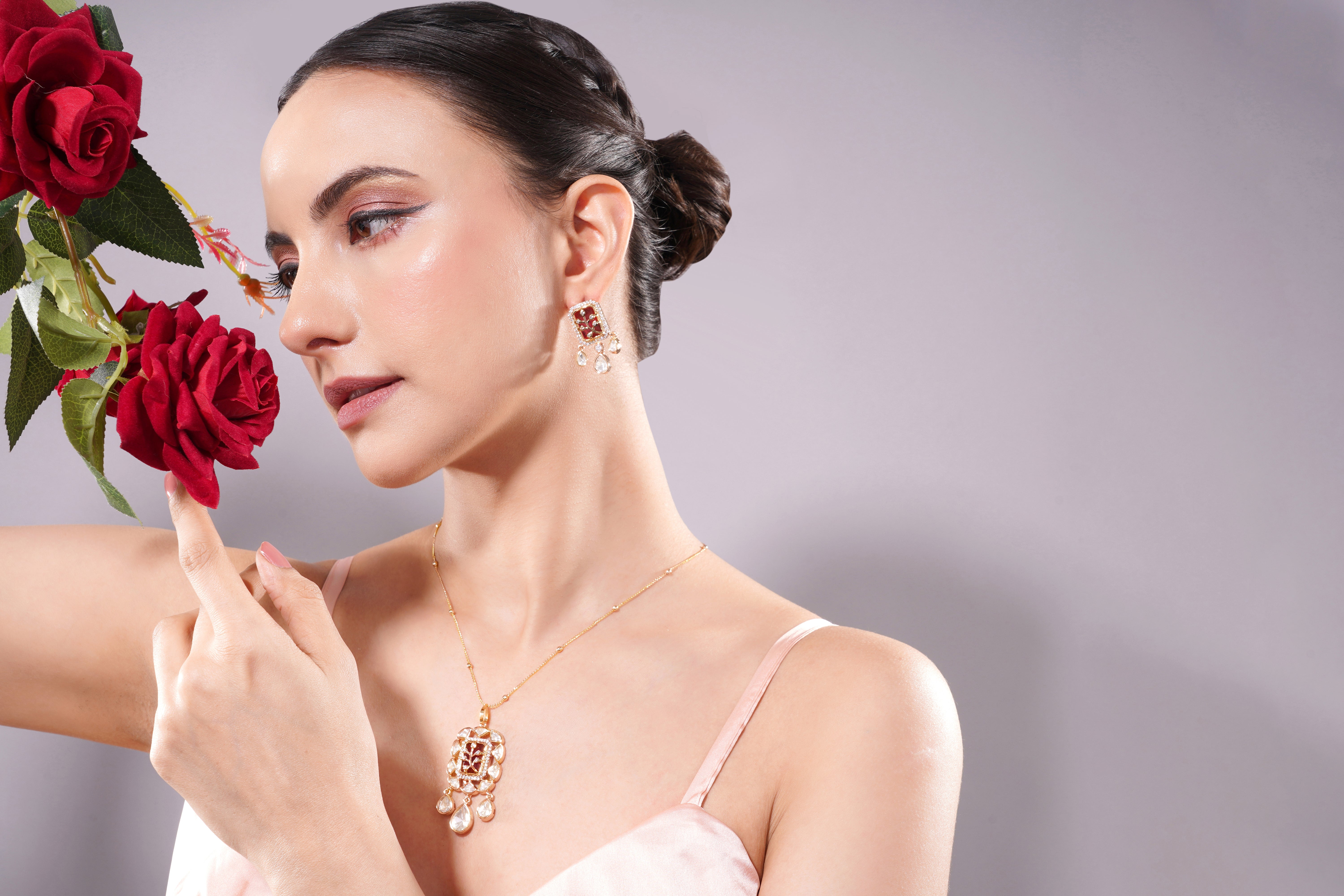 Amaita Red Enamel Polki Kundan Necklace Set