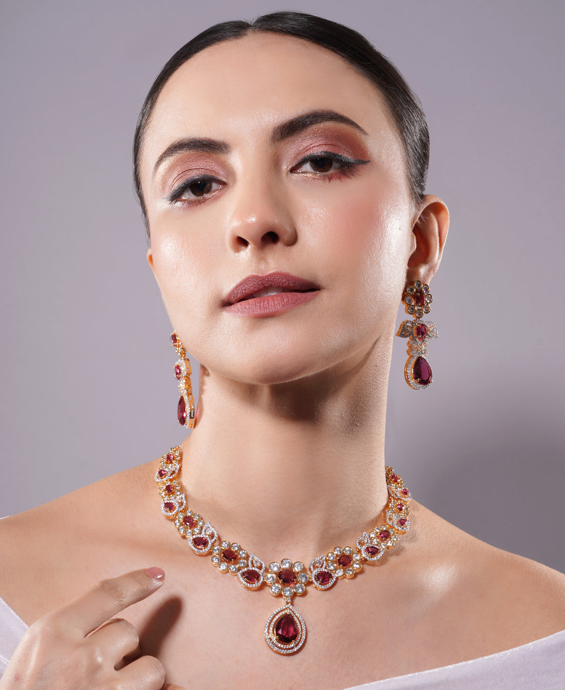 Amaita Gold Finish American Diamond Jewellery Set