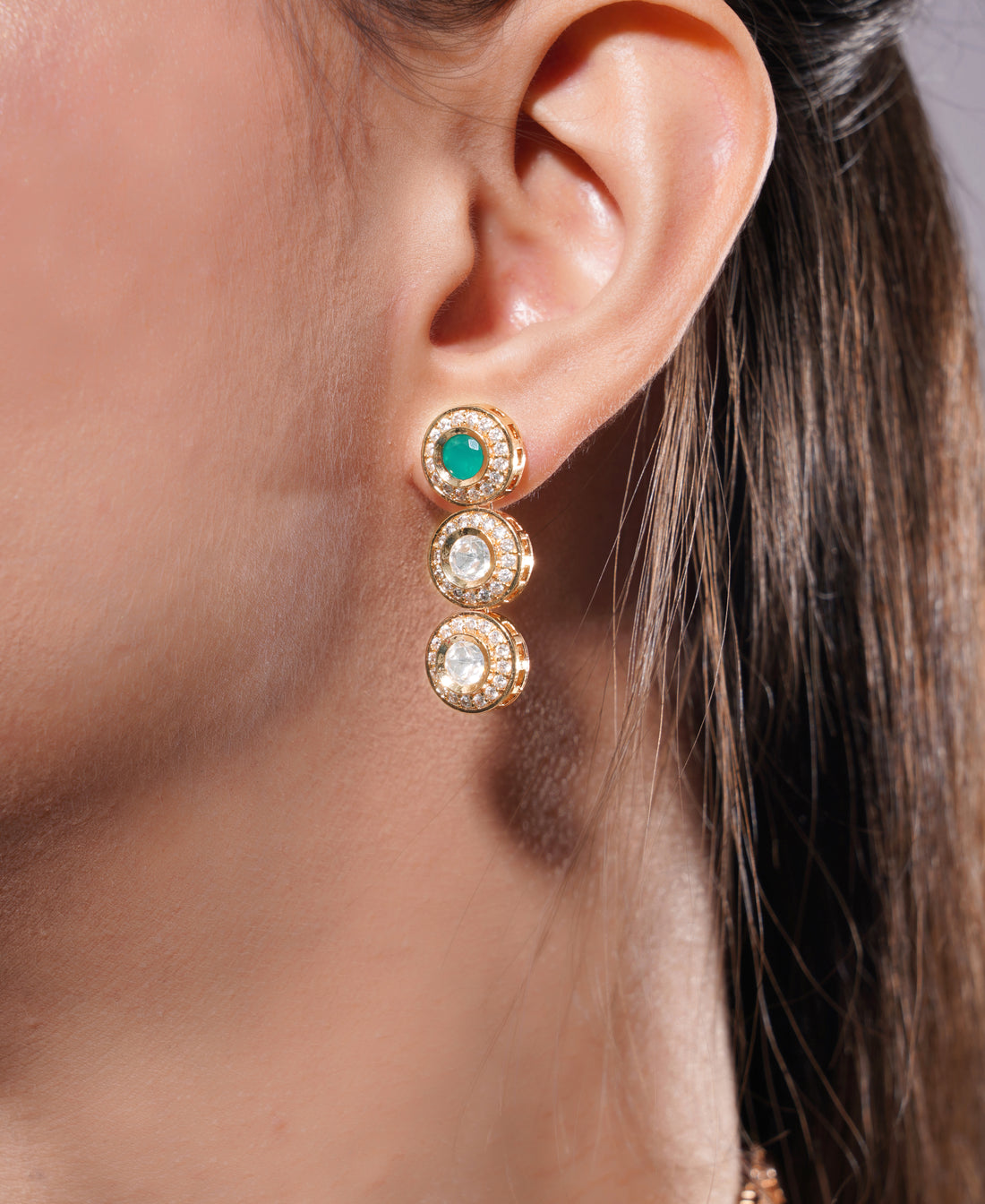 Amaita Green Stone Polki Round Choker Jewellery Set