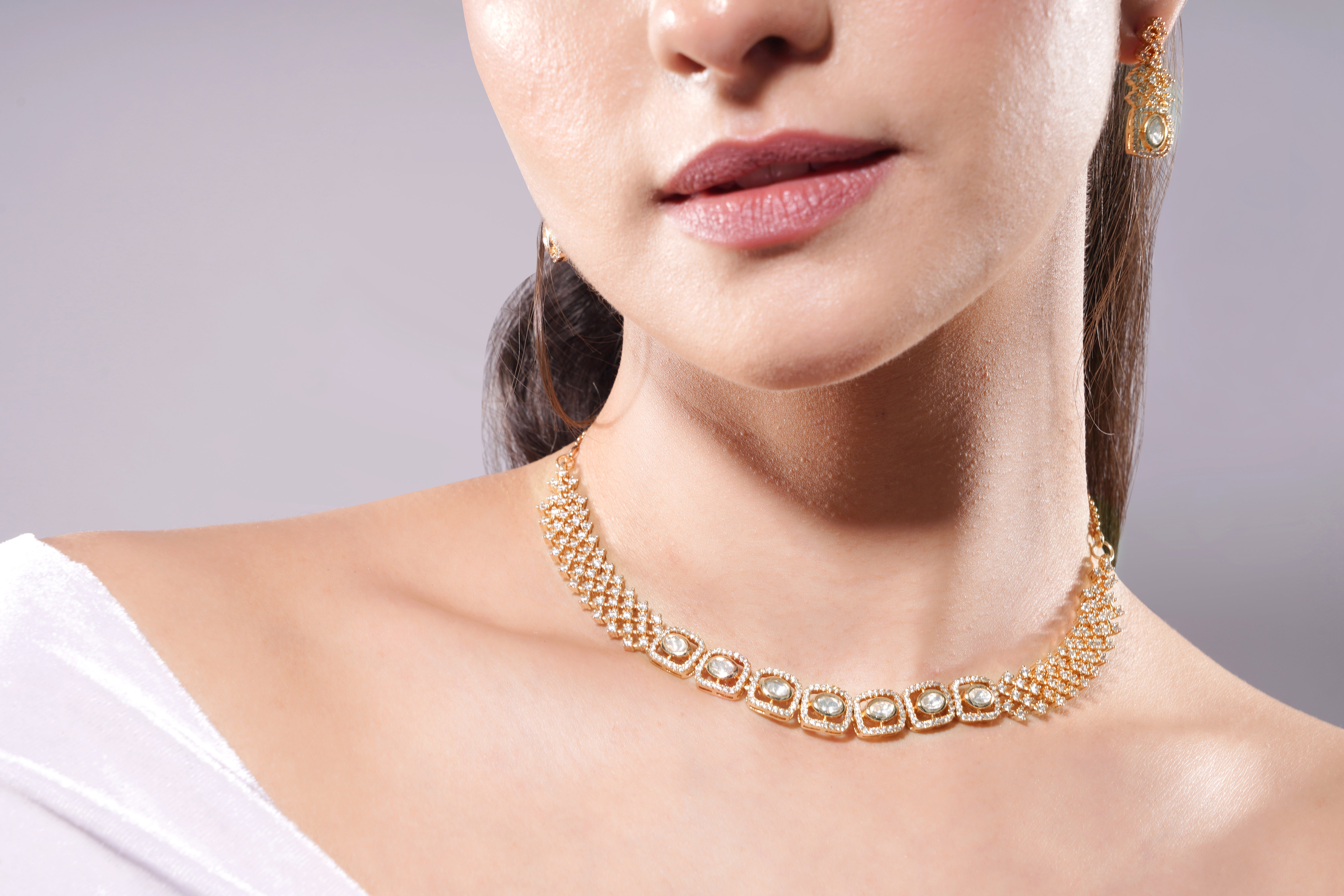 Amaita Minimalist Polki Stone Necklace Set