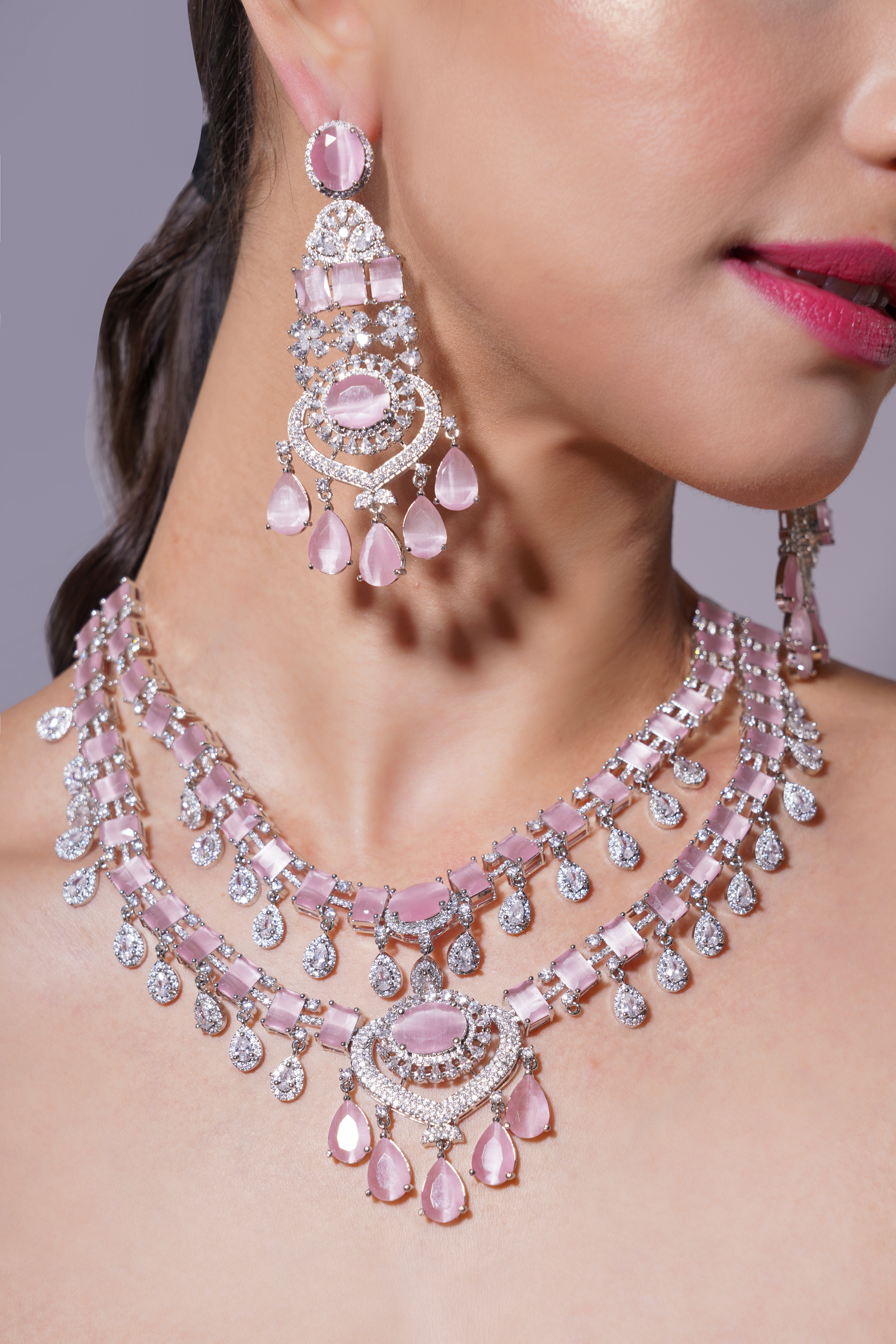 Amaita Elegant Blush Drop Necklace with Statement Earrings & Maang Tikka