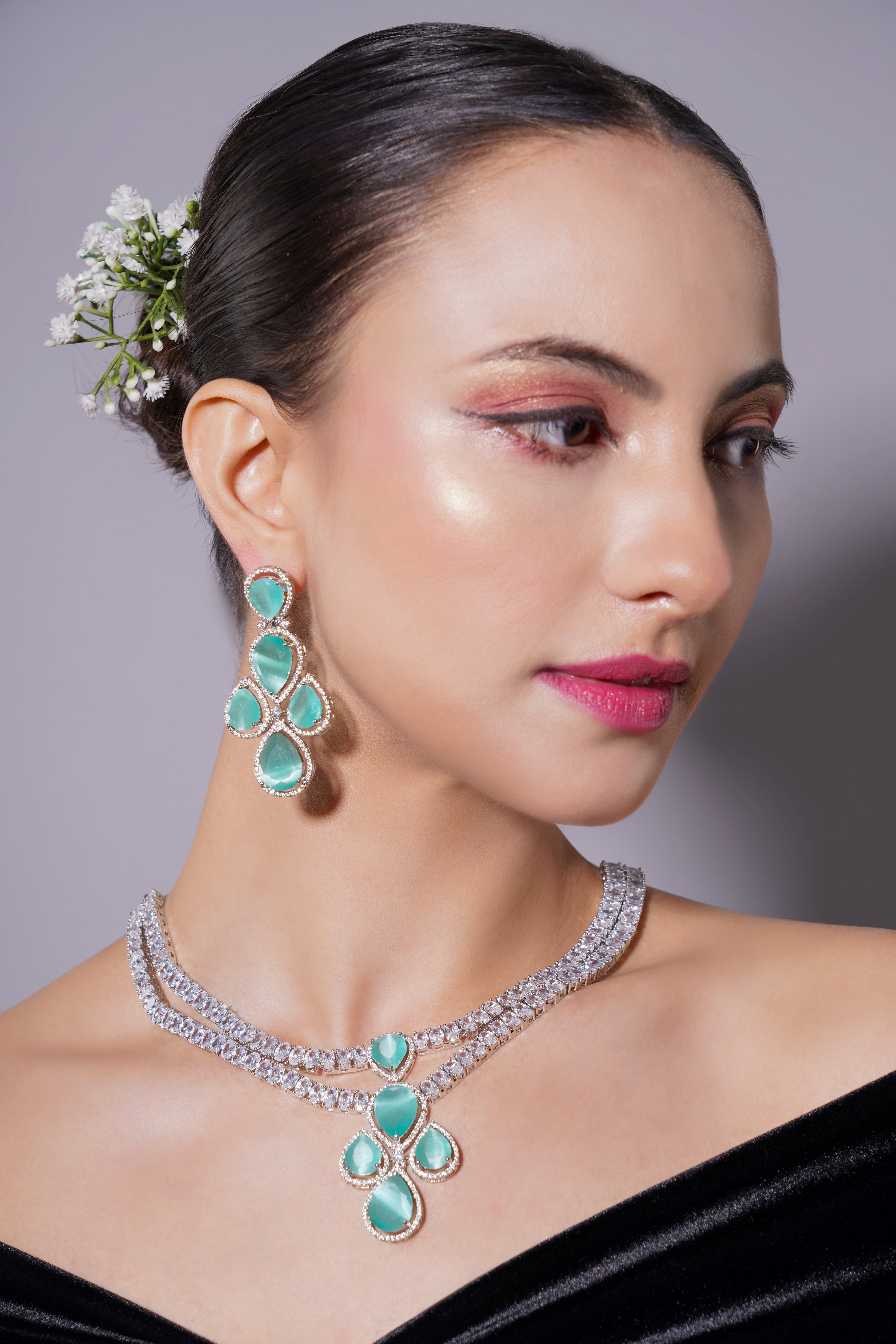 Amaita Chic Turquoise Green Platinum Polish Drop Stone Necklace & Earrings