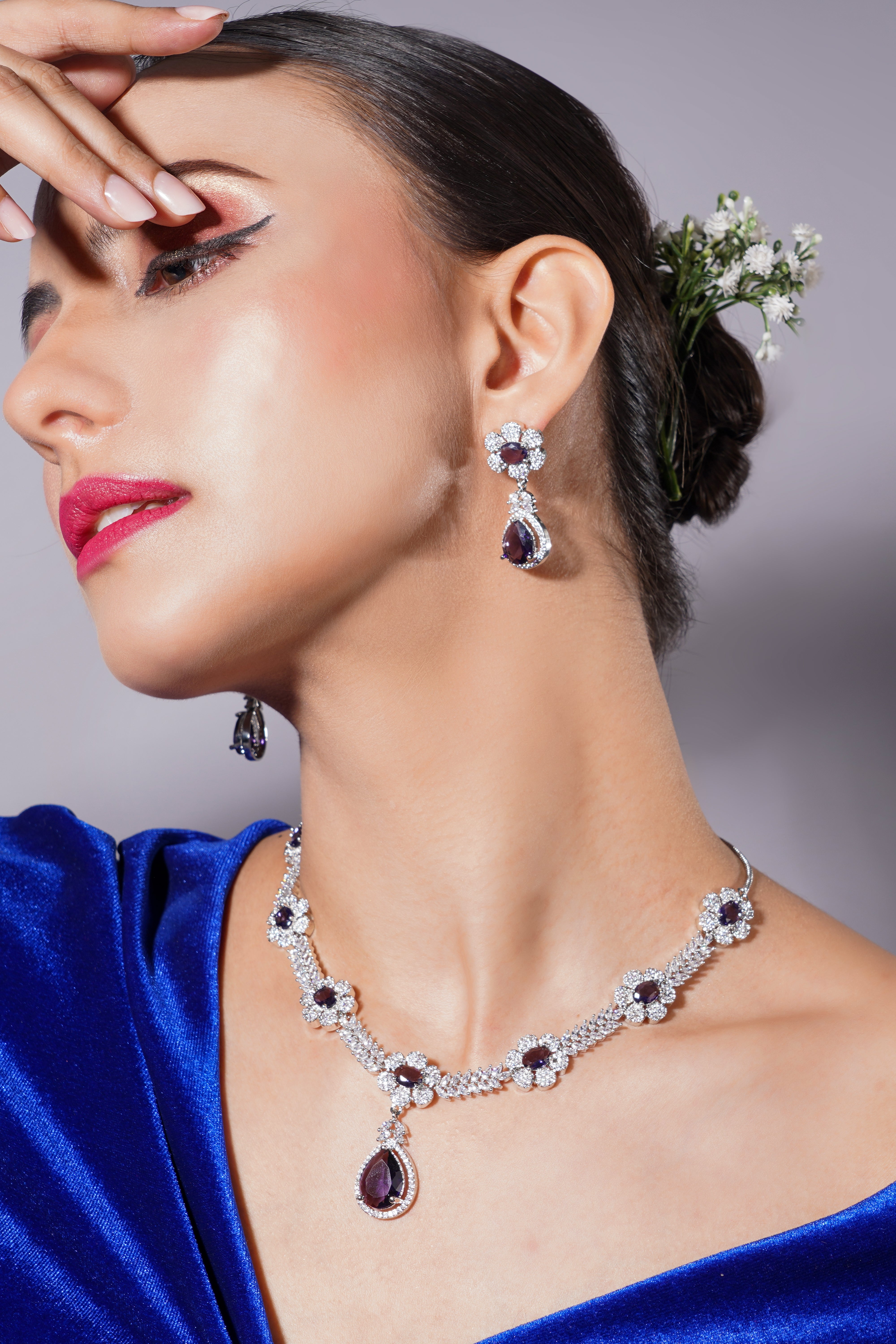 Amaita Royal Purple Stone Floral Platinum Polish Jewellery Set