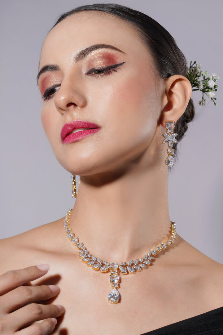 Amaita Gold-Plated Platinum Polish Leaf Design Necklace & Earrings Set