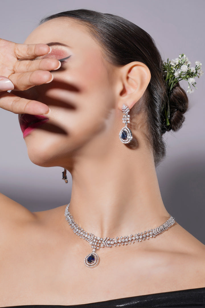 Amaita Elegant Blue Stone Vine Design Jewellery Set