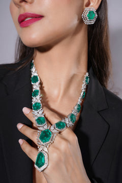 Amaita Platinum Finish Emerald Floral Leaf Design Luxe Jewellery Set