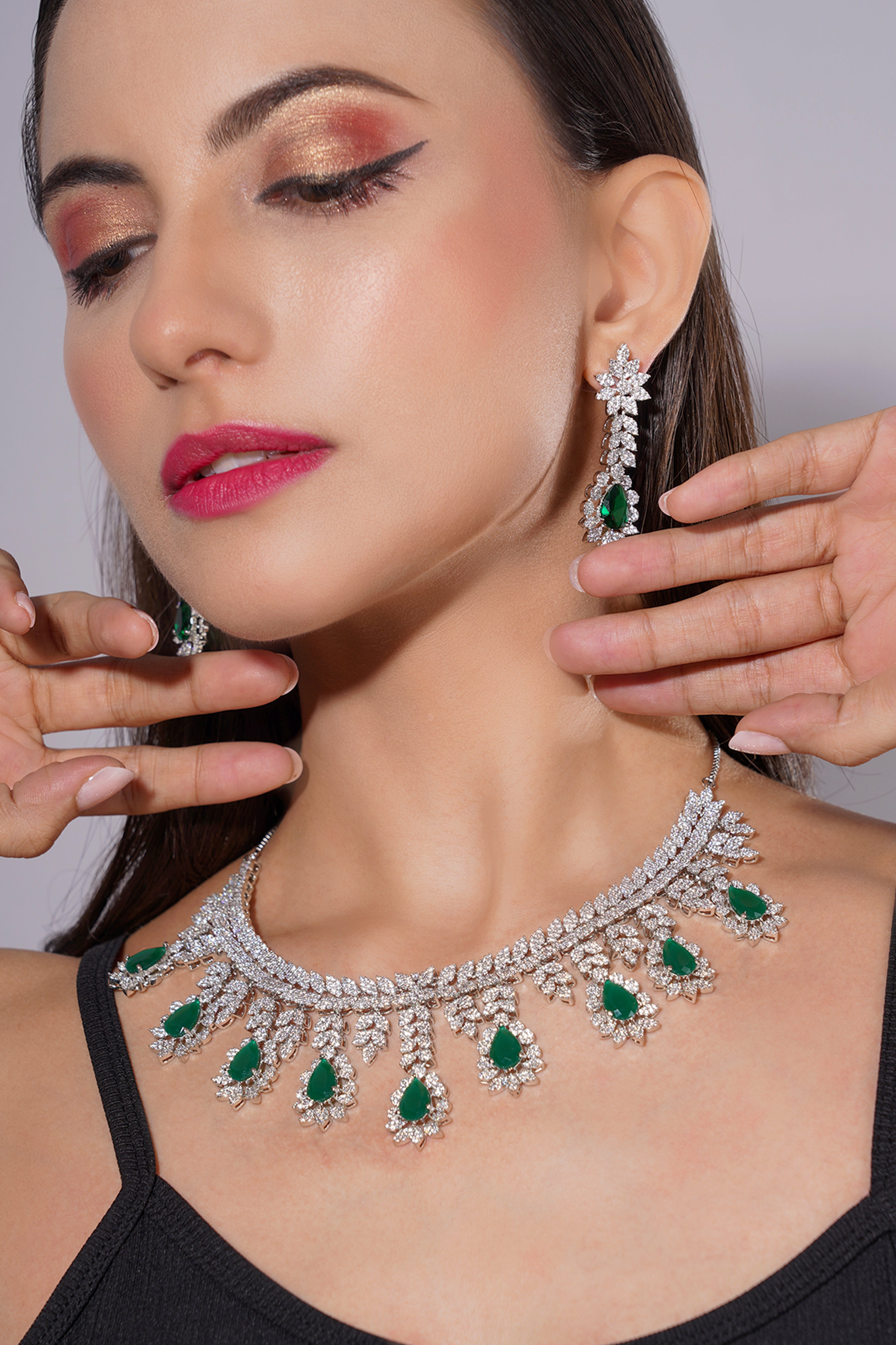 Amaita Bold Green Double Line Statement Stone Jewellery Set