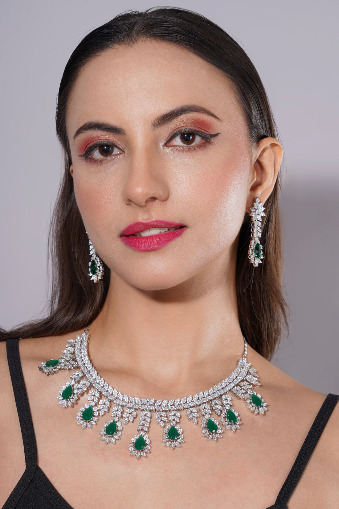 Amaita Bold Green Double Line Statement Stone Jewellery Set