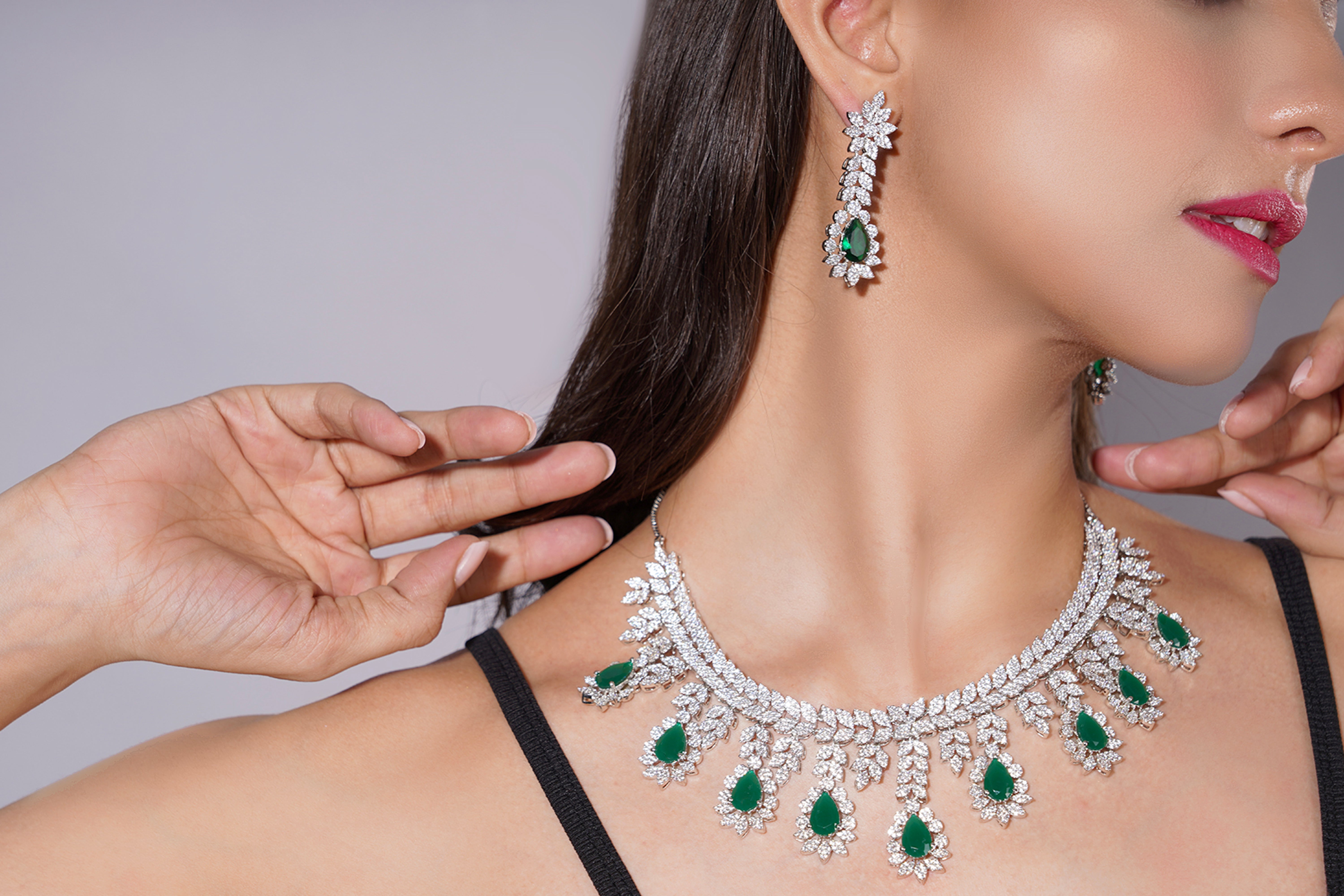 Amaita Bold Green Double Line Statement Stone Jewellery Set