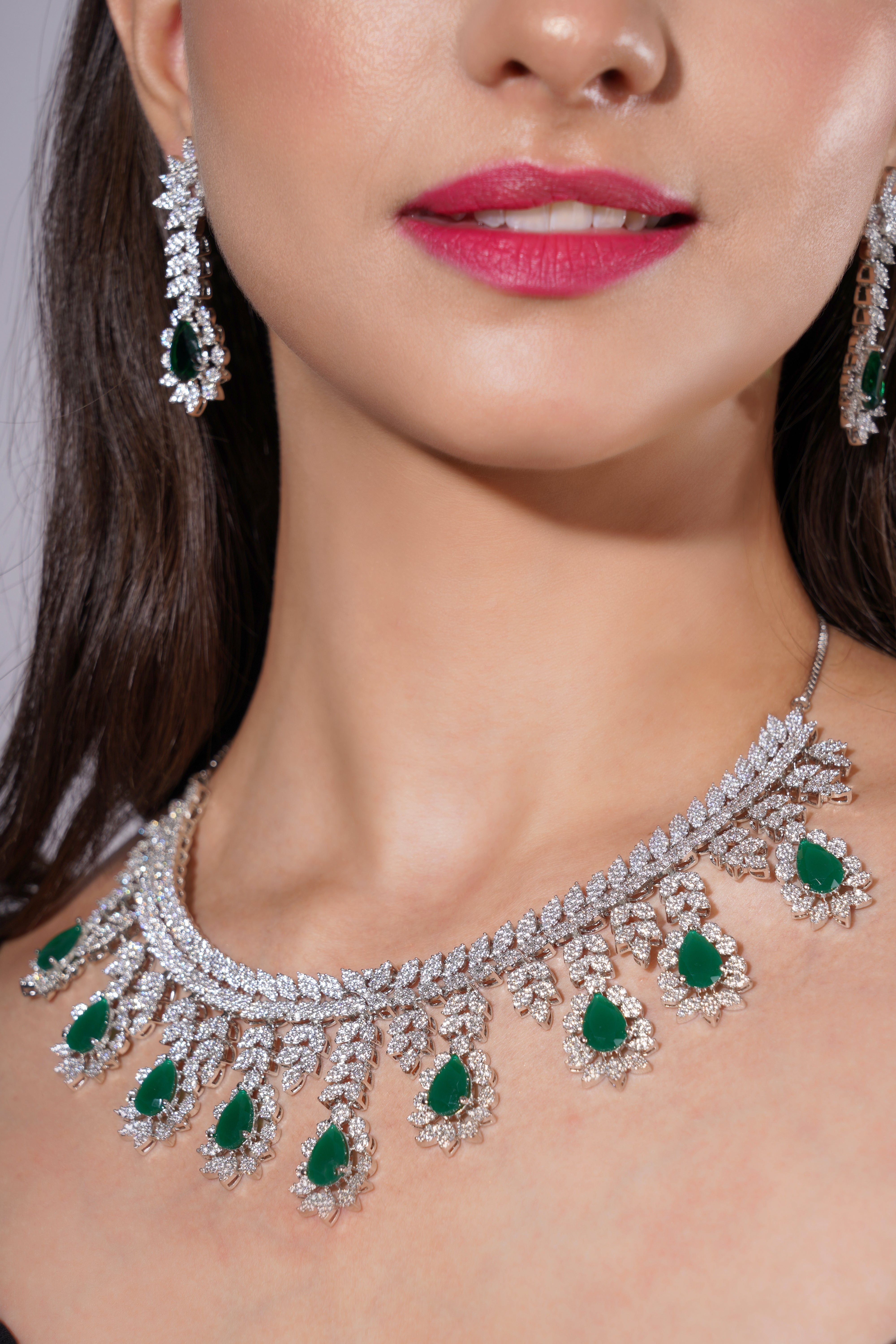 Amaita Bold Green Double Line Statement Stone Jewellery Set