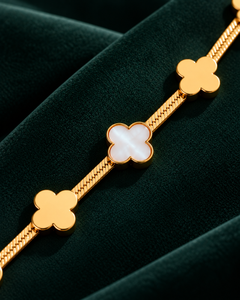 Demi-Fine Gold Snake Chain Clover Charm Bracelet – White & Gold Motifs